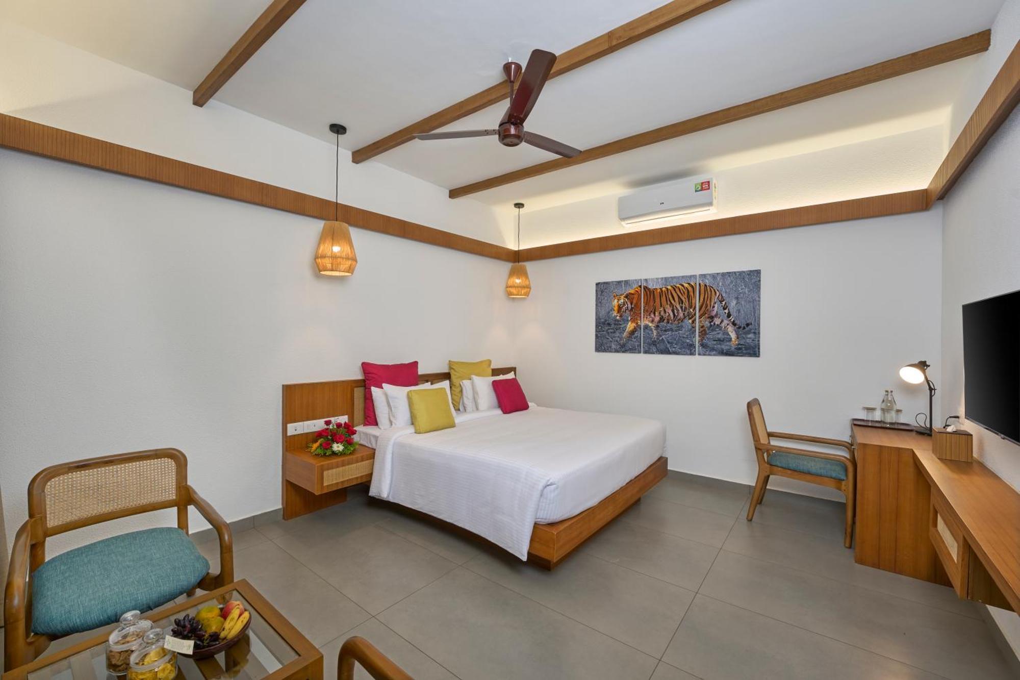 คาร์เดมัม เคาน์ตี รีสอร์ต Hotel เทกคาดี ภายนอก รูปภาพ